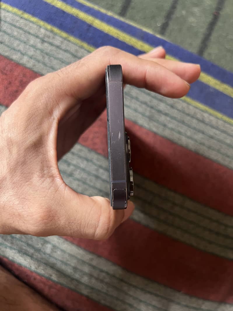 Iphone 14 pro max 1