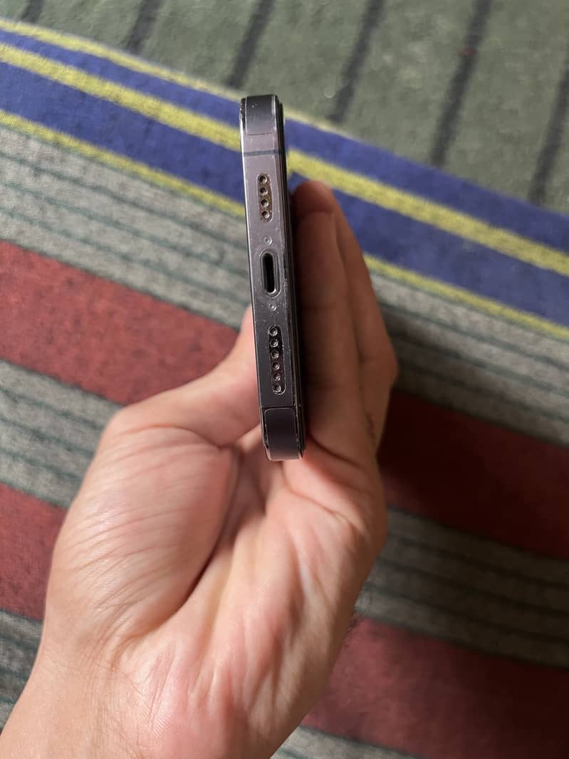 Iphone 14 pro max 2