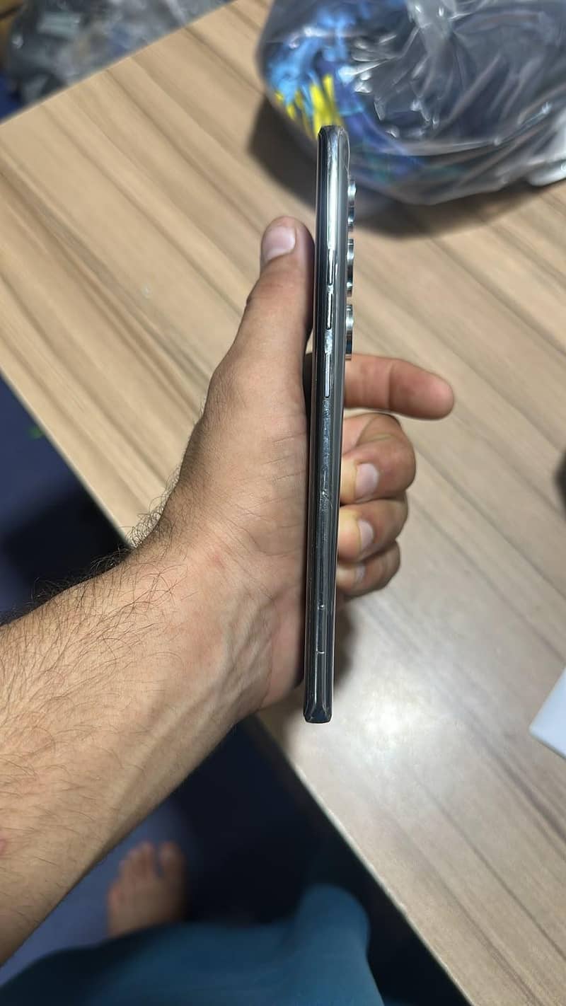 Tecno CAMON 40 Pro 4