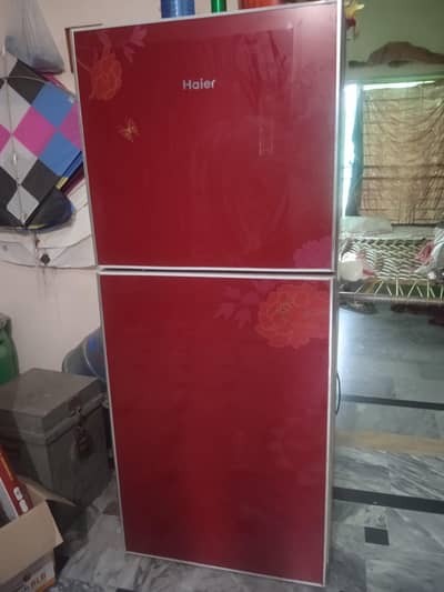 dawlence fridge for urgent sale nasheman iqbal phase 2 lahore