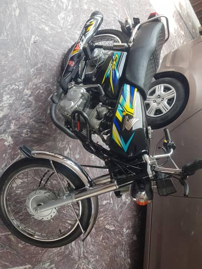 HONDA CG 125 very less used