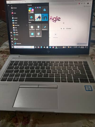HP laptop i5 8gnrson
