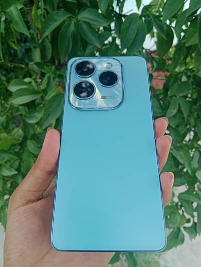 Infinix Hot 40