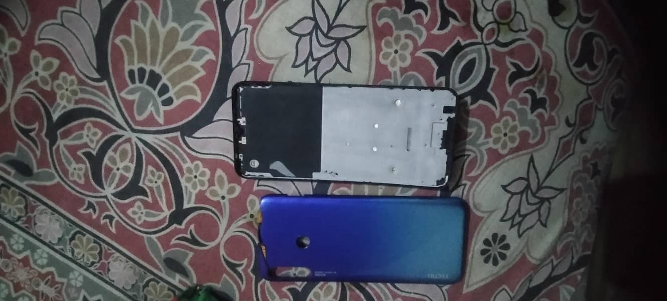 Tecno Spark 4 0