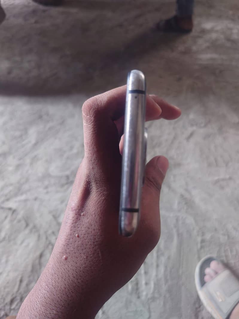 One Plus 7T 4
