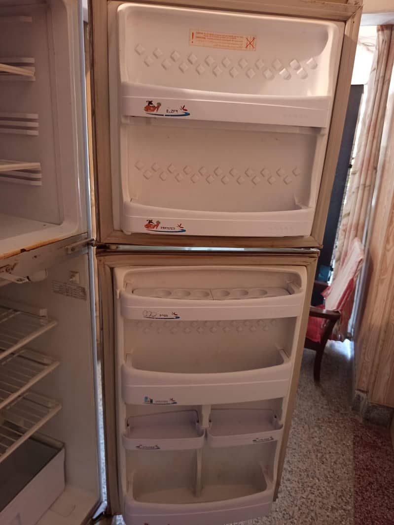fridge 0
