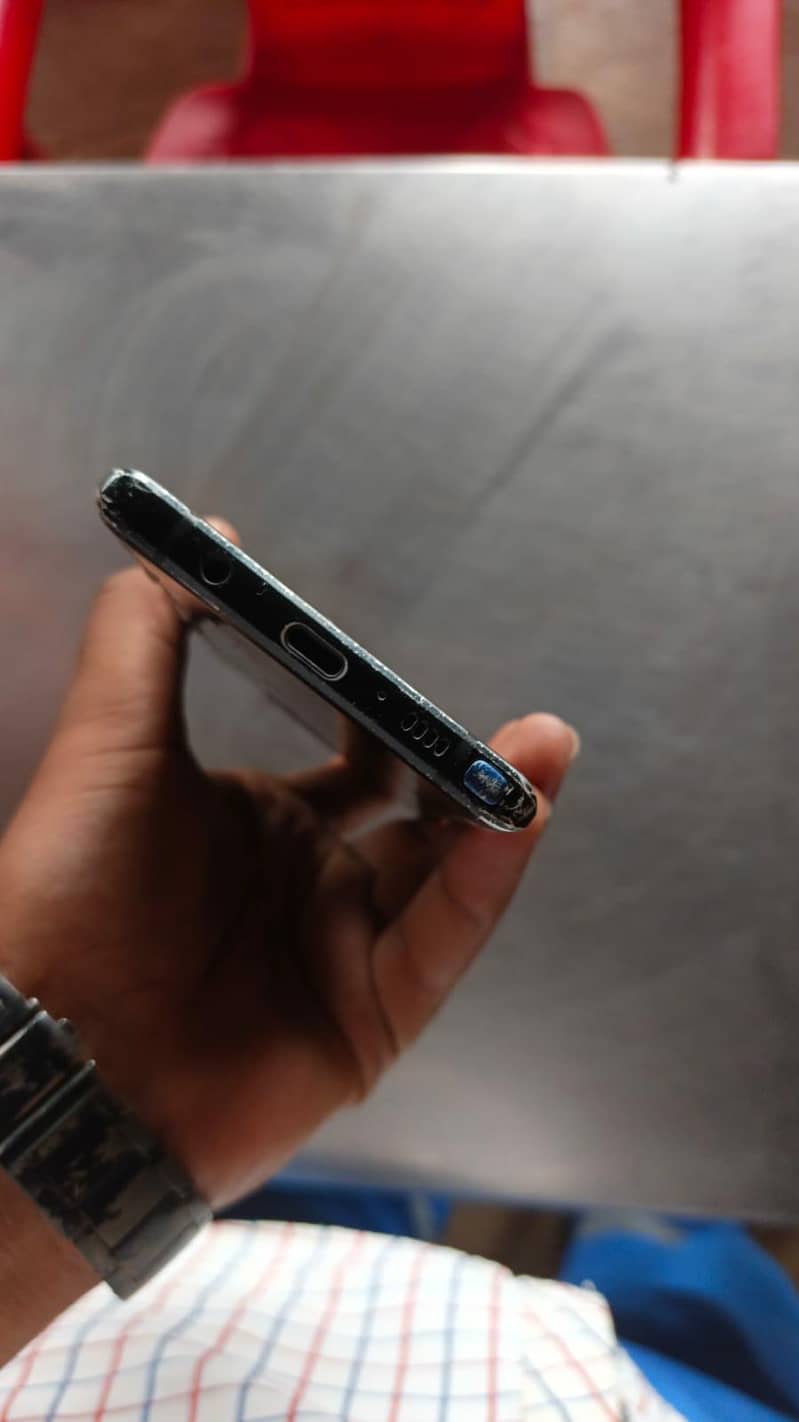 Samsung Mobile Note 9 3