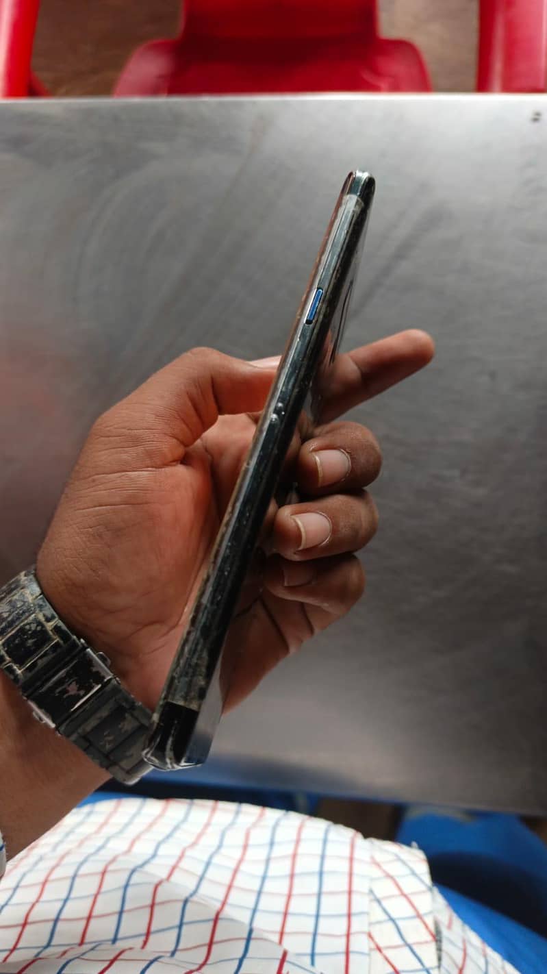 Samsung Mobile Note 9 5