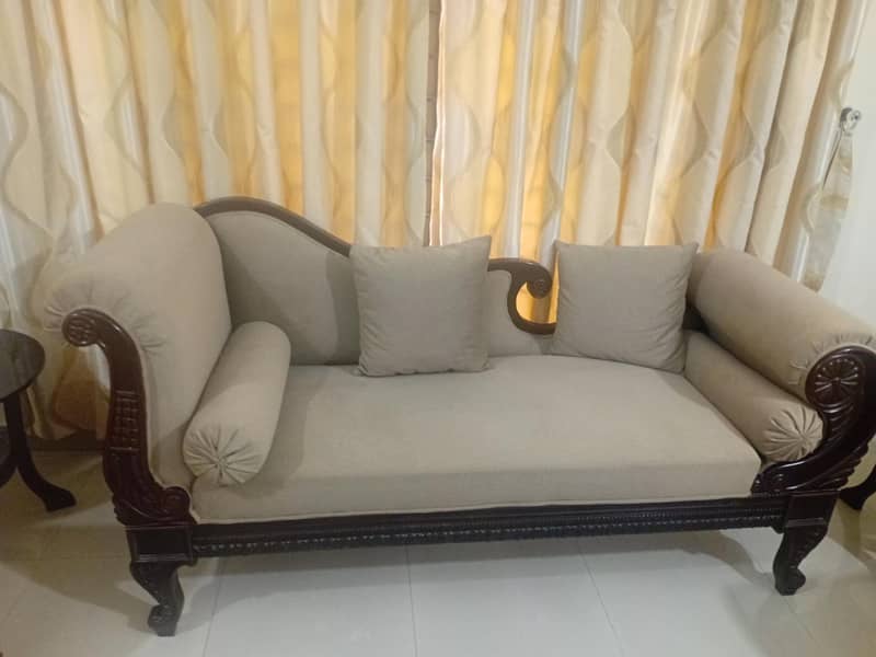 sofas mint condition 4