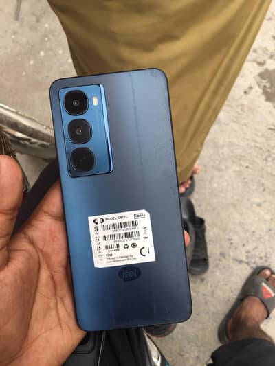 Itel City 100