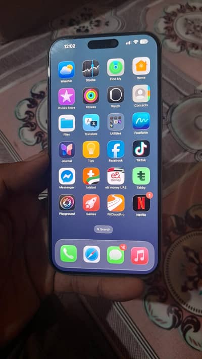 Apple iPhone 16 Pro Max