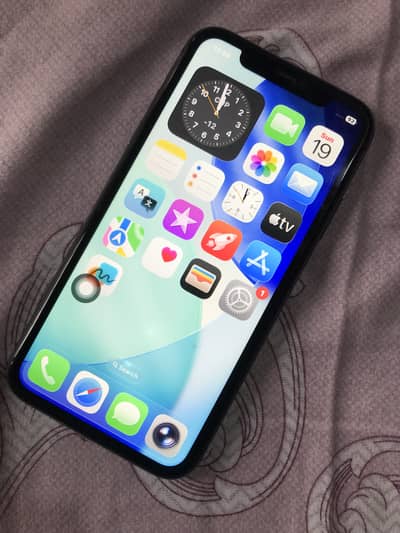 I phone 11 64GB