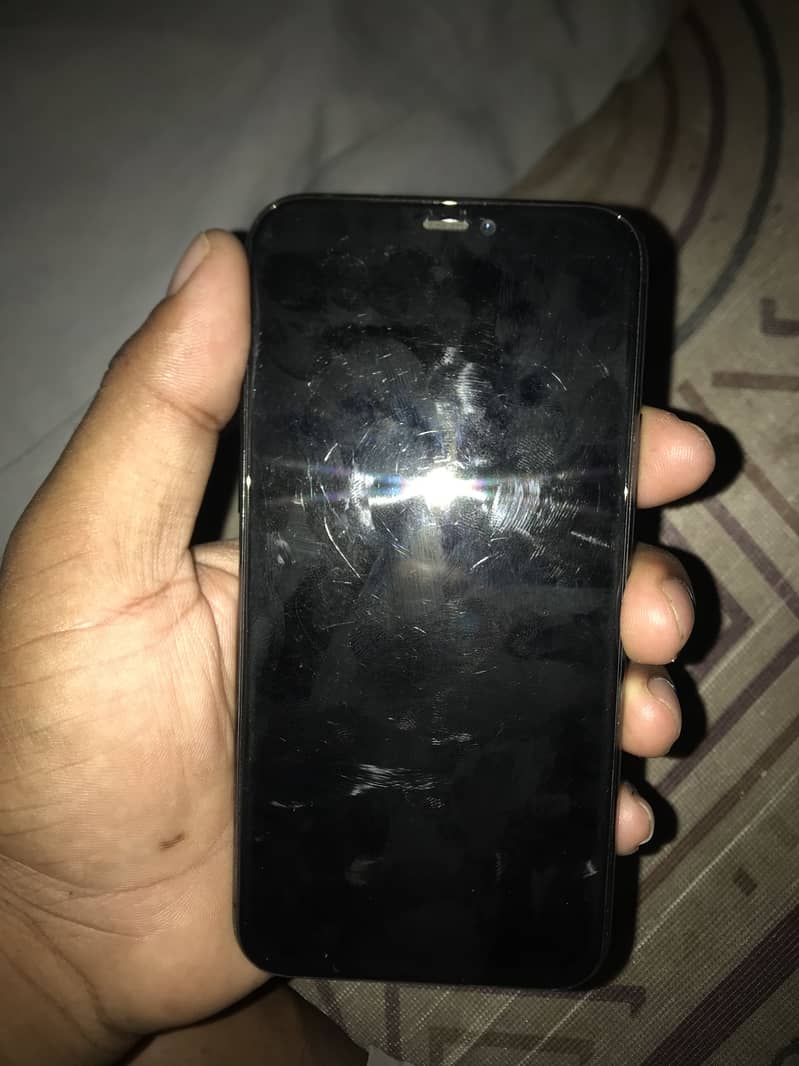 Apple iPhone 11 Pro 3