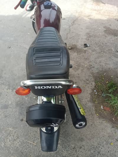 honda CD 70 Model 2021 New Condition Home use