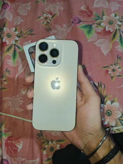 Apple iPhone 16 Pro