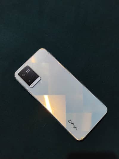Vivo Y21 For Sale