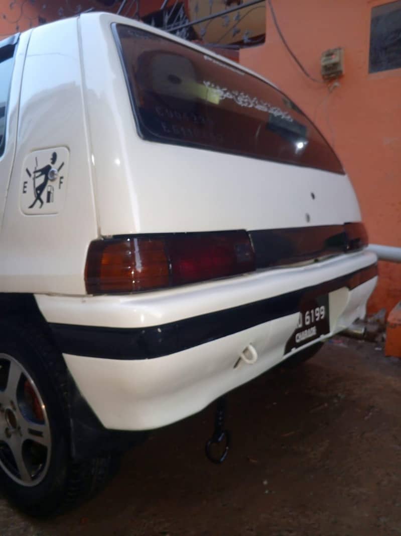 Anda Charade 87 14