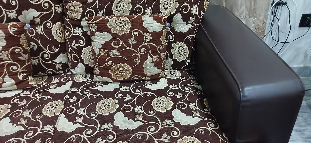 5 Seater Sofaset 7