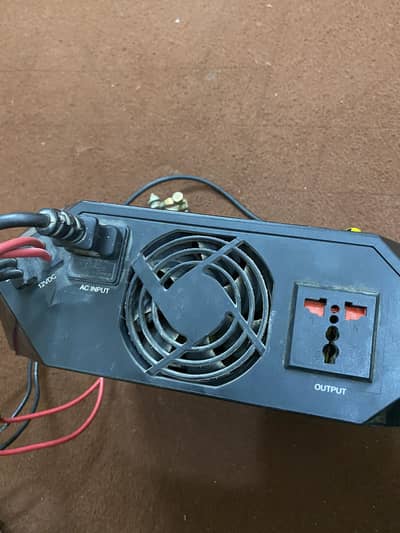 CyberPower 1000W Inverter UPS