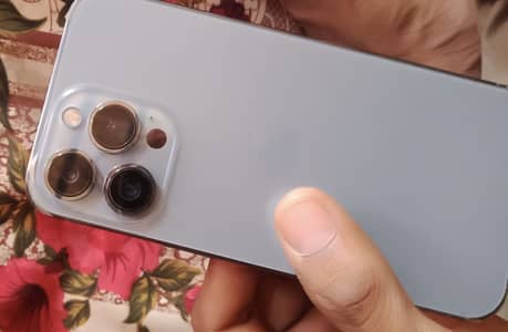 I phone 13 pro factory lock 03176486924