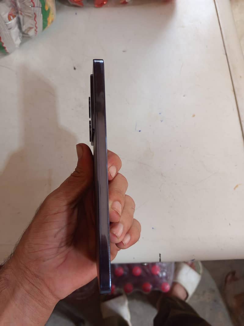 Infinix Note 40 5
