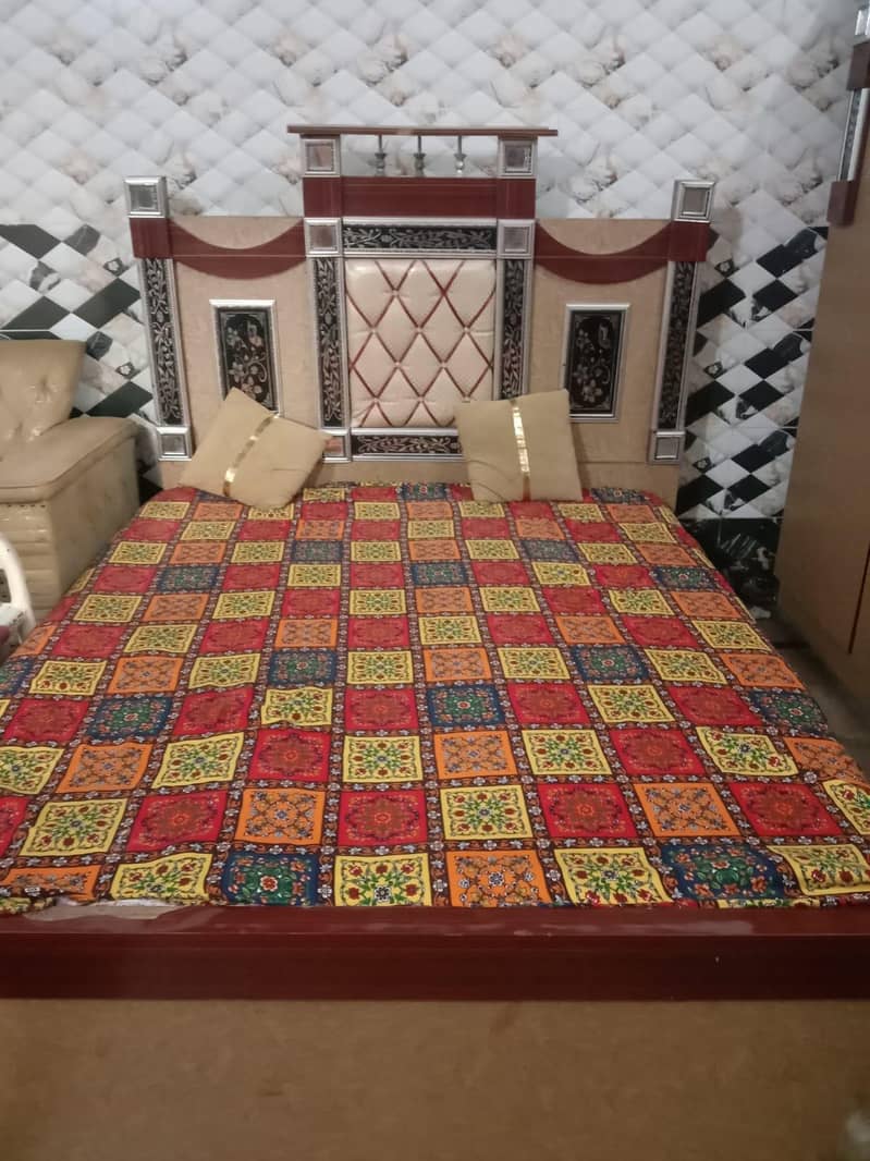 bedroom set 0