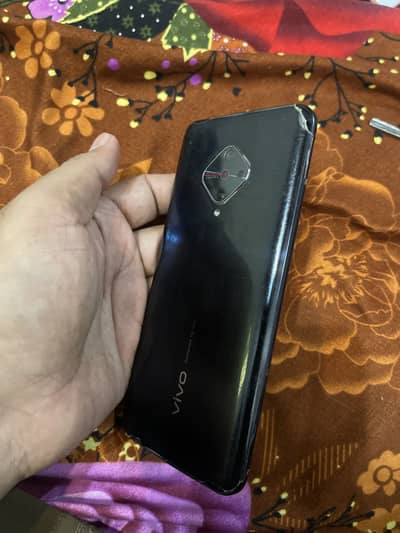 Vivo Y51