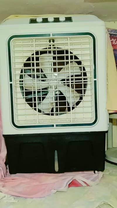 Air cooler with ice  6 bottle