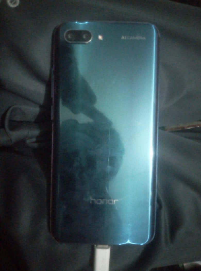 Honor 10 3