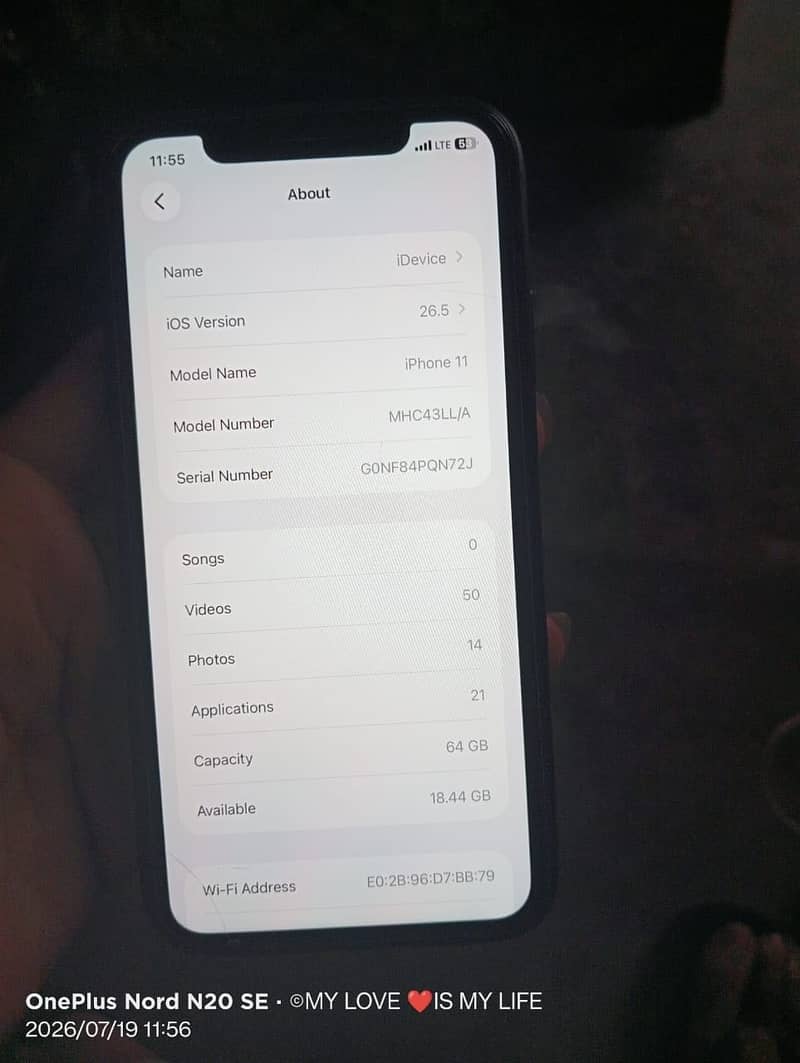 Apple iPhone 11 8