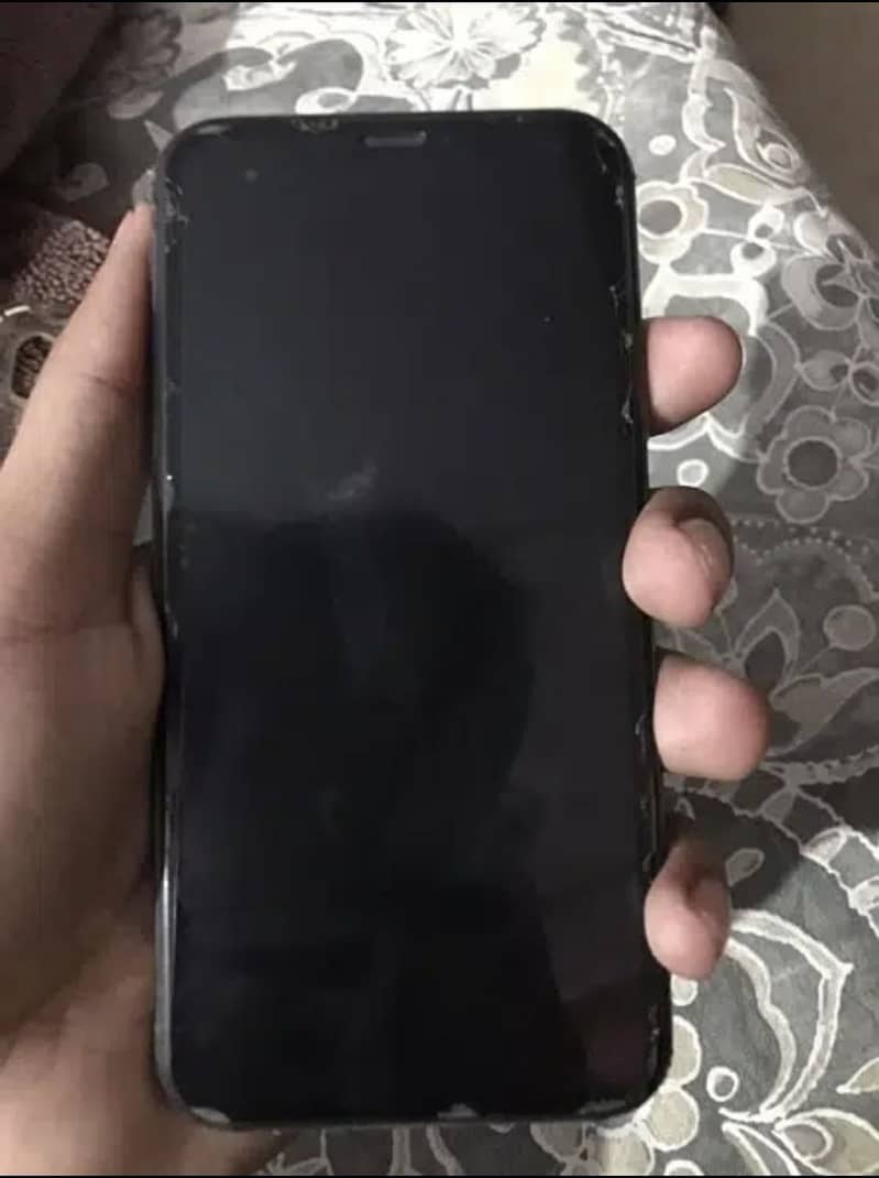 Apple iPhone XS 0