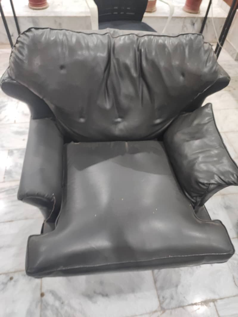 Leather Sofas 1