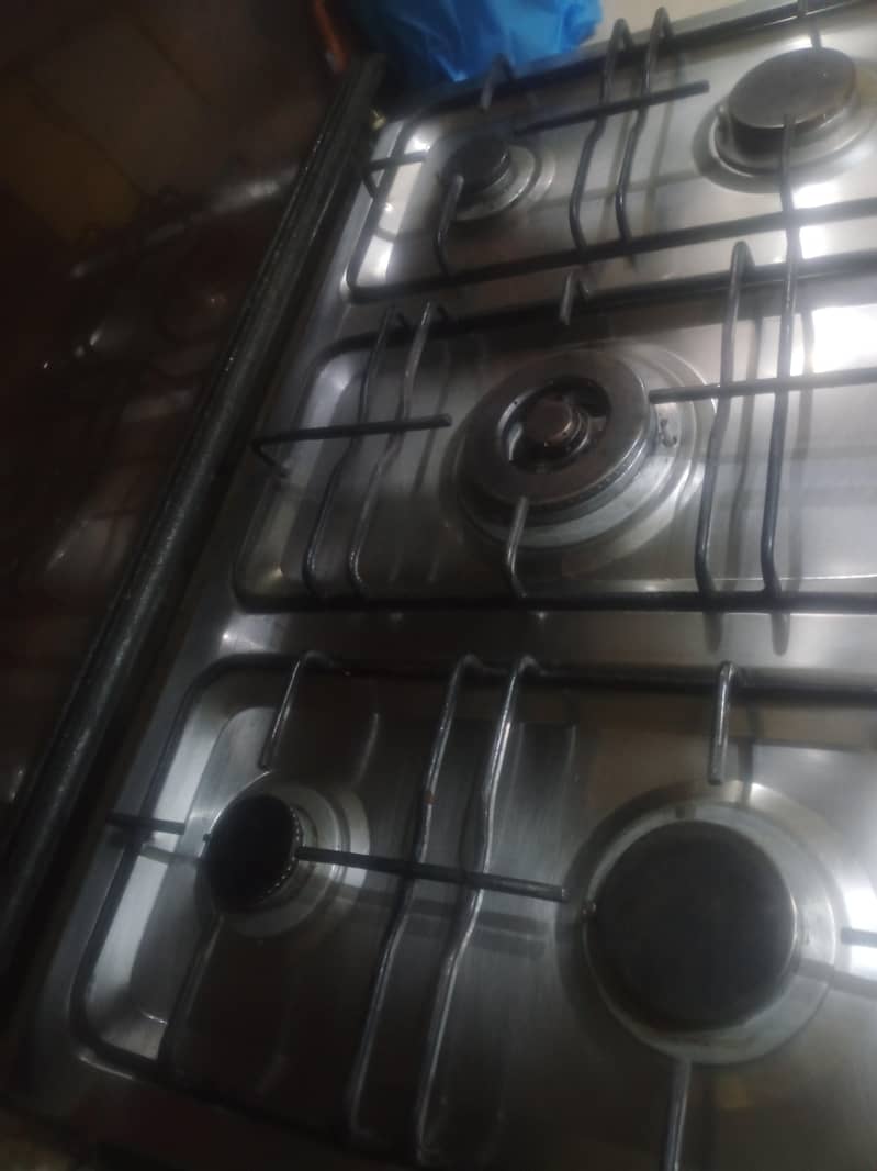 cooking range for sale- excellent condition -oven and burner fully wor 1