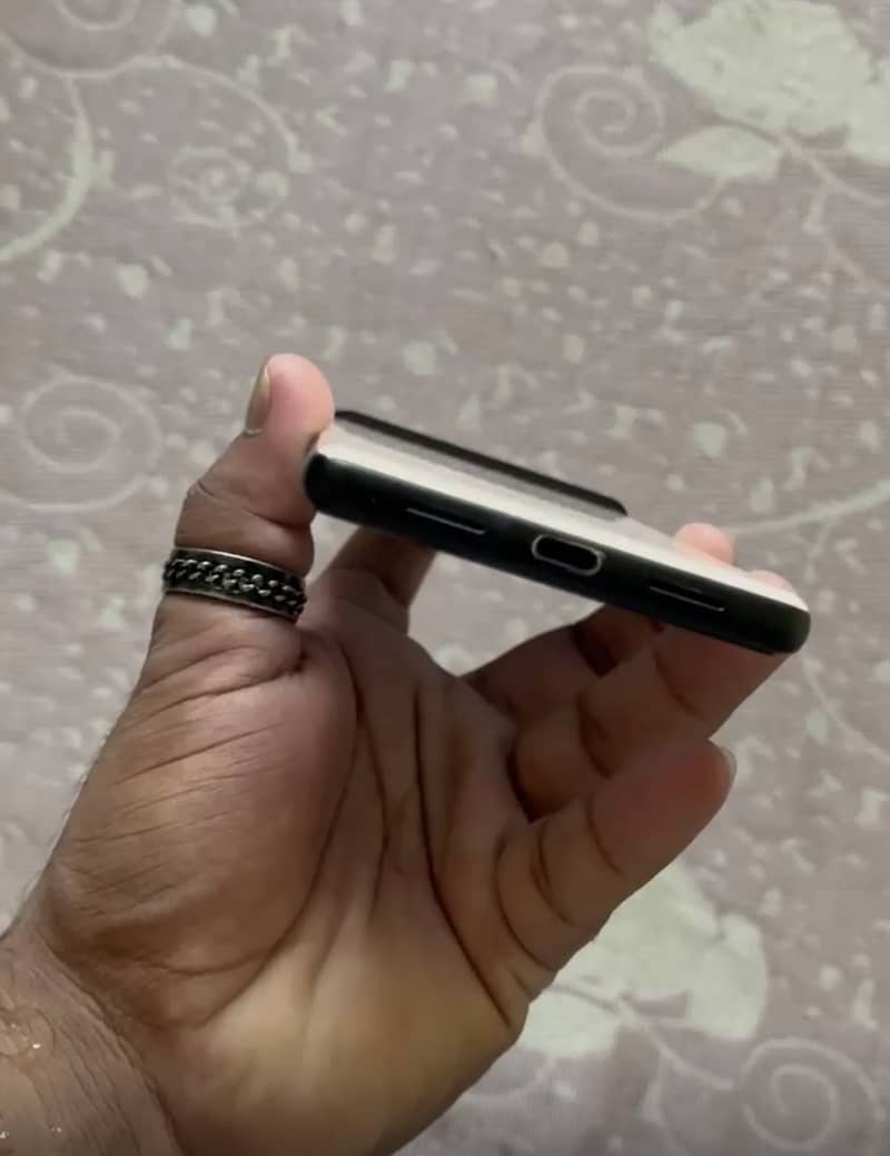 Google Pixel 6 2