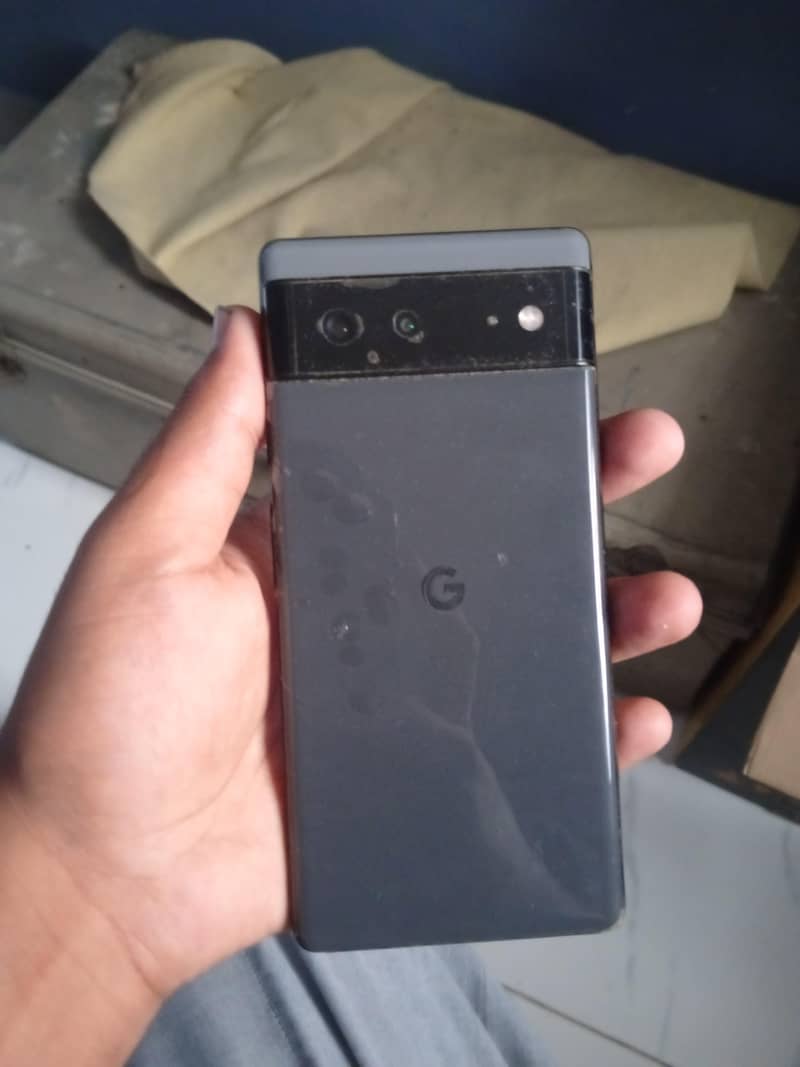 Google Pixel 6 4