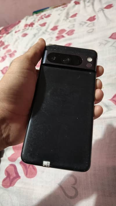 Google Pixel 8 Pro