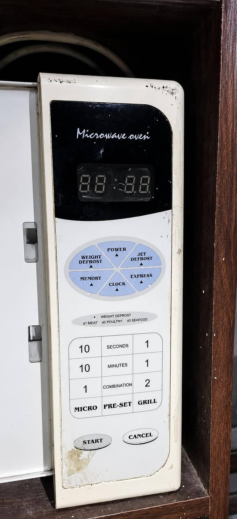 fully working microwave 1