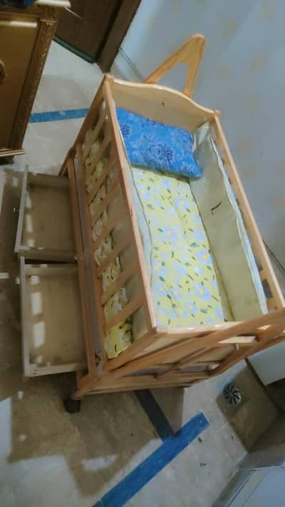 Baby cot