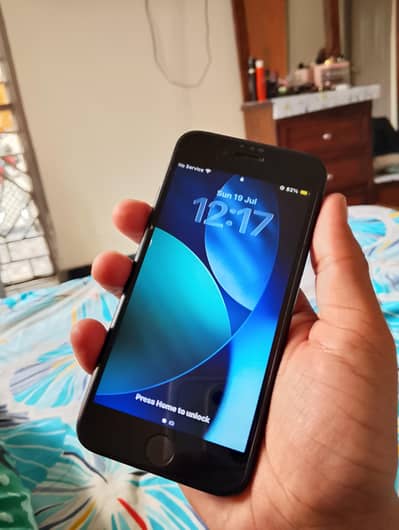 IPHONE SE 2020