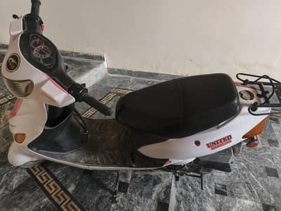 United  scoty 10/10 condition 2018 model
