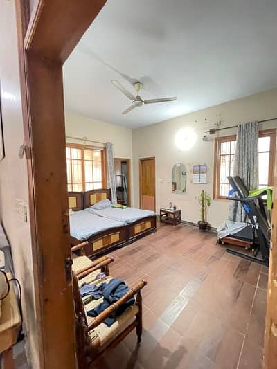 West Open G+1 House 240 Yards for Sale Near Lasania Restaurant Gulshan e Iqbal Block 10A Karachi
