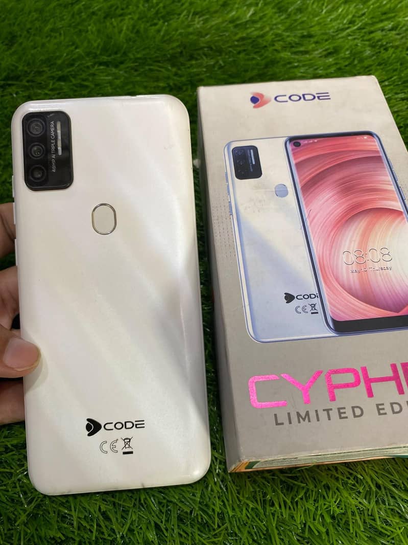 Dcode Cypher 8+128 2
