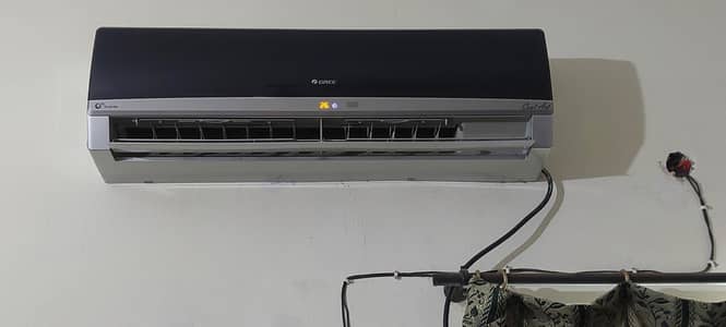 Gree Dc Inverter 1.5ton urgently sale near LUMS University.