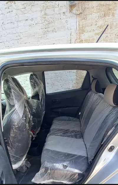 Toyota Vitz 2011