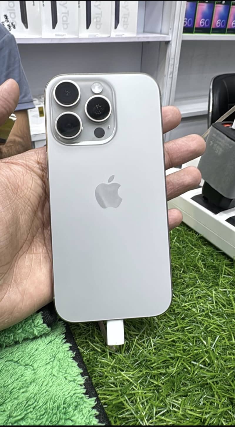 Iphone 16 pro 2