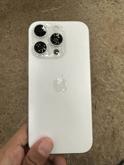 Apple iPhone 16 Pro