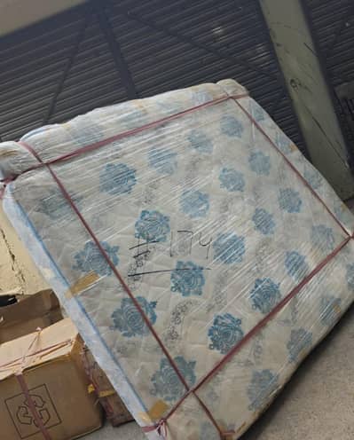 Queen Size Spring Mattress