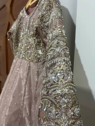 1 time worn , very beautiful and elegant dress