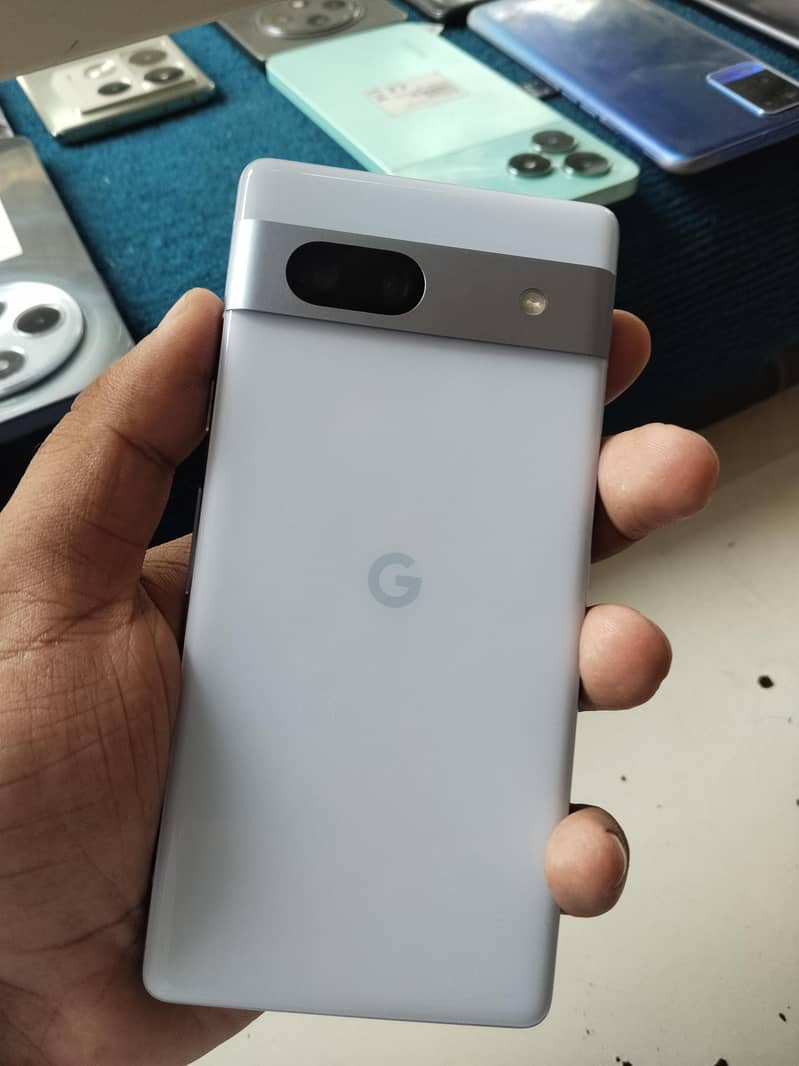 Google Pixel 7 0