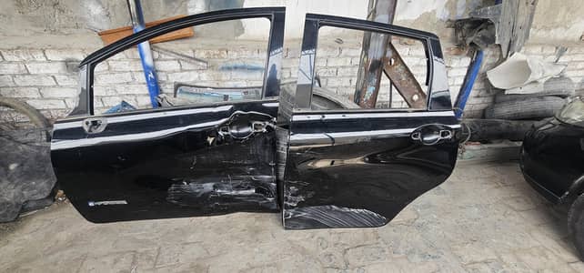 Nissan E Note 2019 Model passenger side front and back door